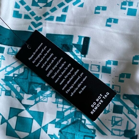 The Limited NWT silky sleeveless shift dress size XS - Picture 6 of 12